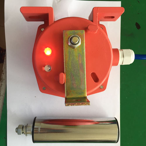 _EXKPT1-20-30-防爆跑偏開關_防爆跑偏開關KBW-220p跑偏控制器工廠直供