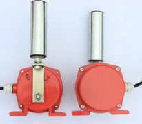 THP-20-35兩級(jí)跑偏開關(guān)KBW-220L防爆跑偏開關(guān) THP-20-35兩級(jí)跑偏開關(guān)KBW-220L防爆跑偏開關(guān)
